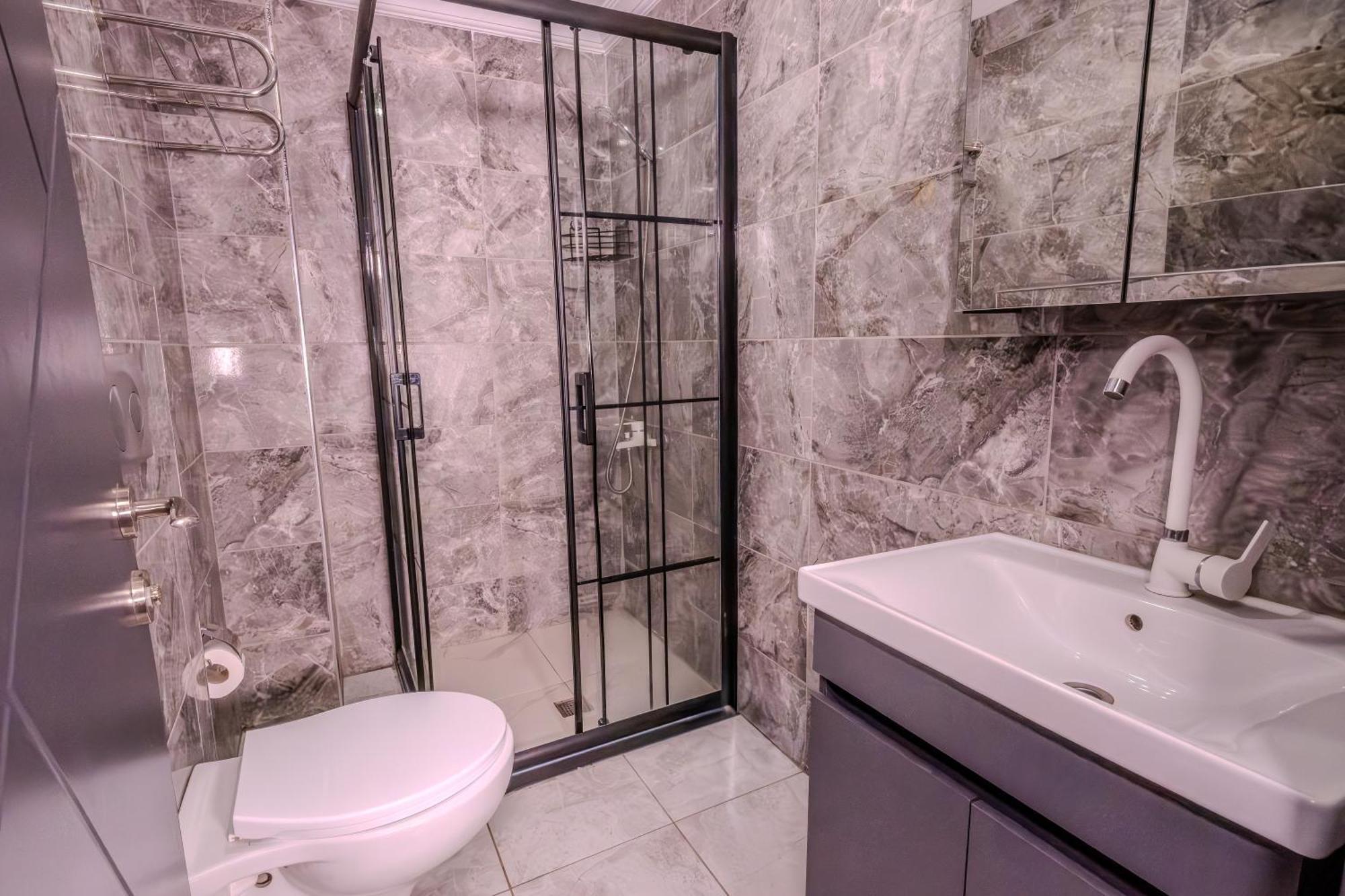 Ruby Hotel Истанбул Екстериор снимка