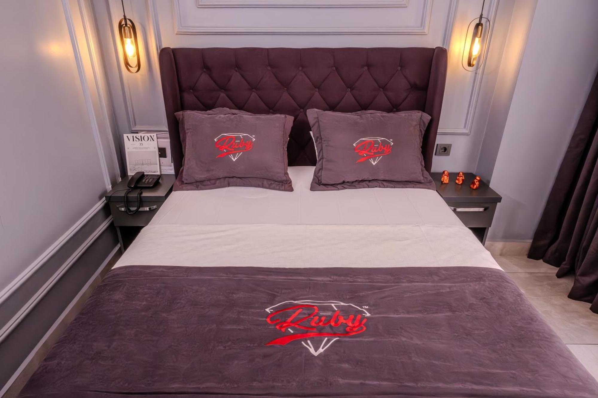 Ruby Hotel Истанбул Екстериор снимка