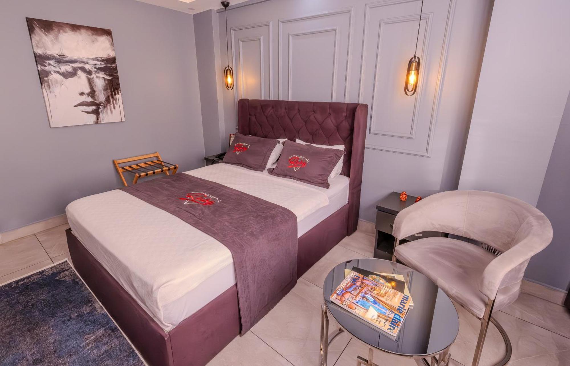 Ruby Hotel Истанбул Екстериор снимка